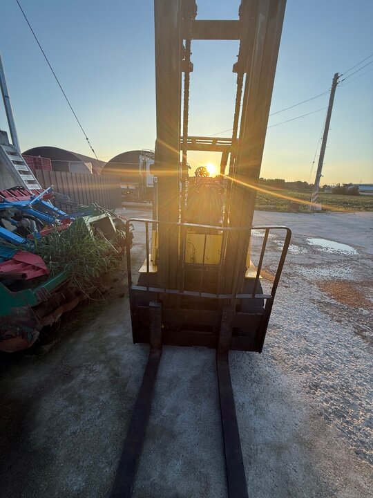 대우 지게차 LD30S (3.0톤) 앞좌측면