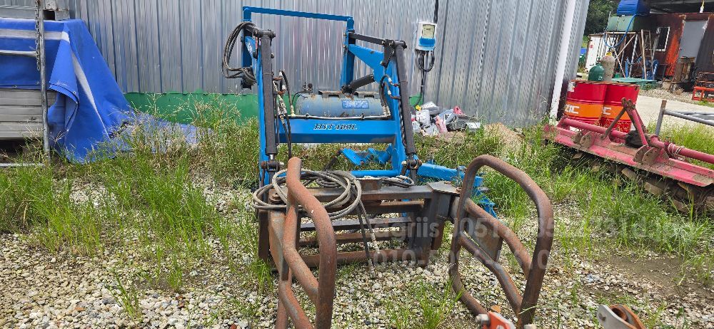 LS 로더 60마력급 뒤우측면