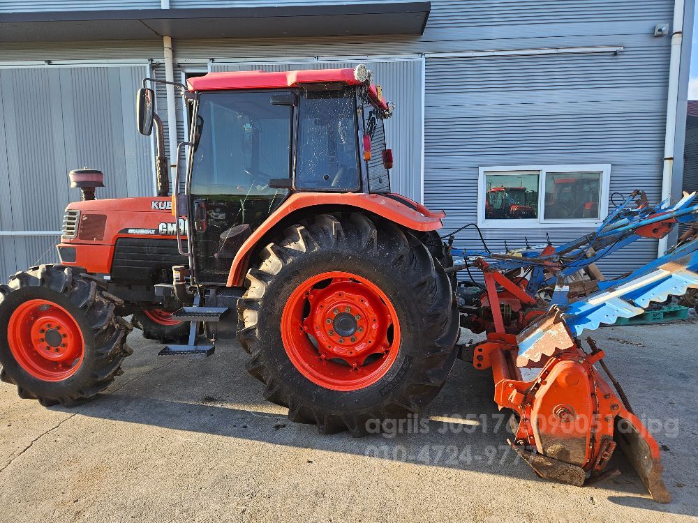 Kubota Tractor GM90 (90hp) 뒤우측면