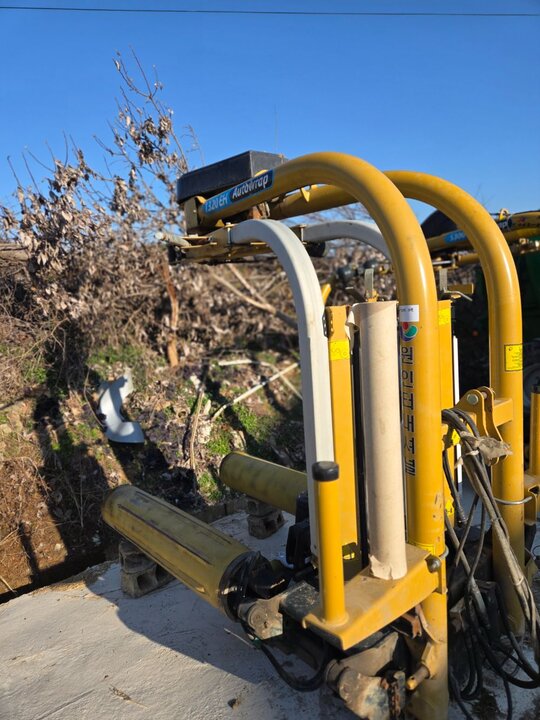  Bale Wrapper 1320EH  앞좌측면