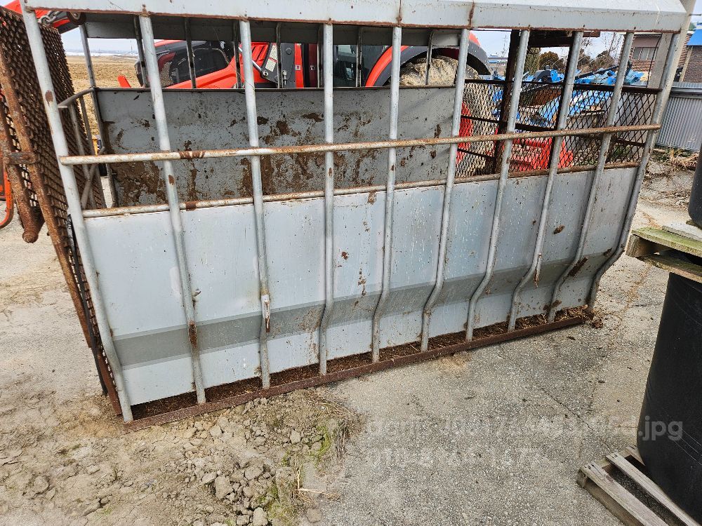  1톤소탑 1톤소탑 뒤우측면