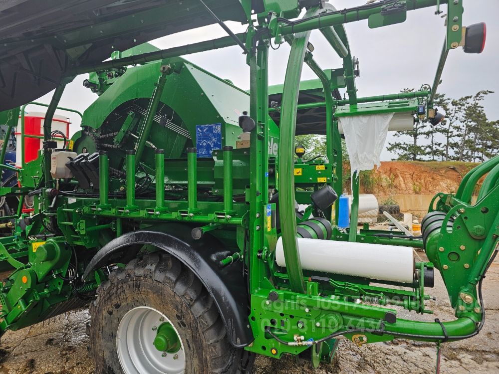  Round Baler 원형베일러  뒤우측면