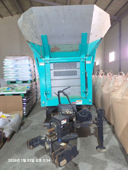  Round Baler mr1000 베일러  앞좌측면