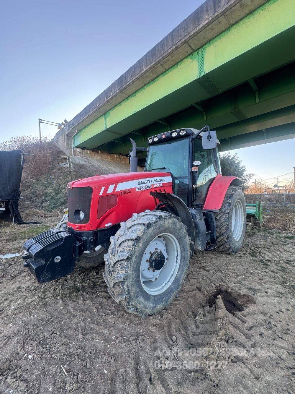 아세아 MF 트랙터 MF-6465 (130마력) 앞좌측면