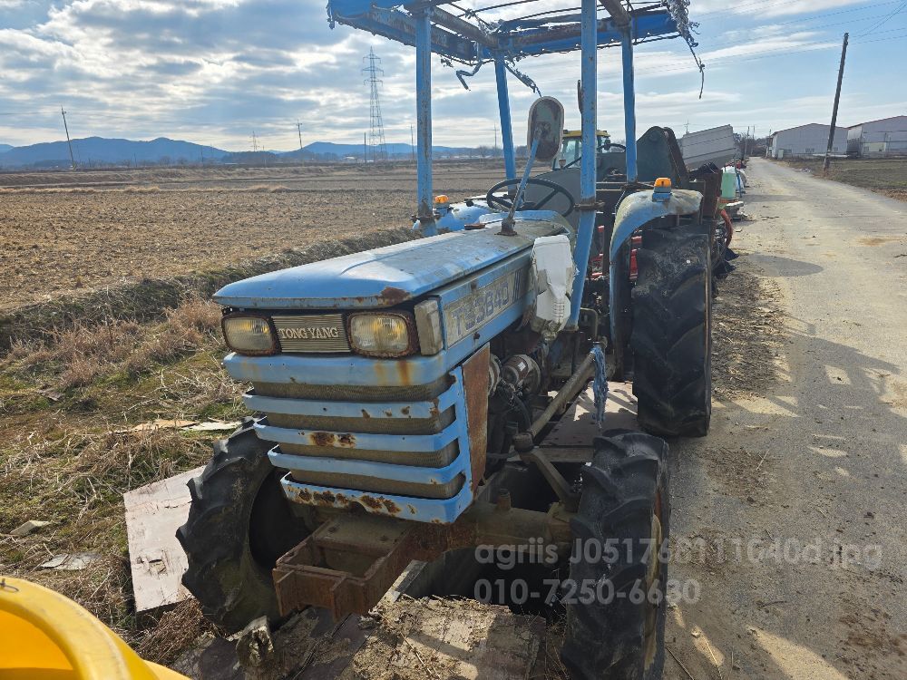 TYM 트랙터 TS3840 (38마력) 뒤우측면