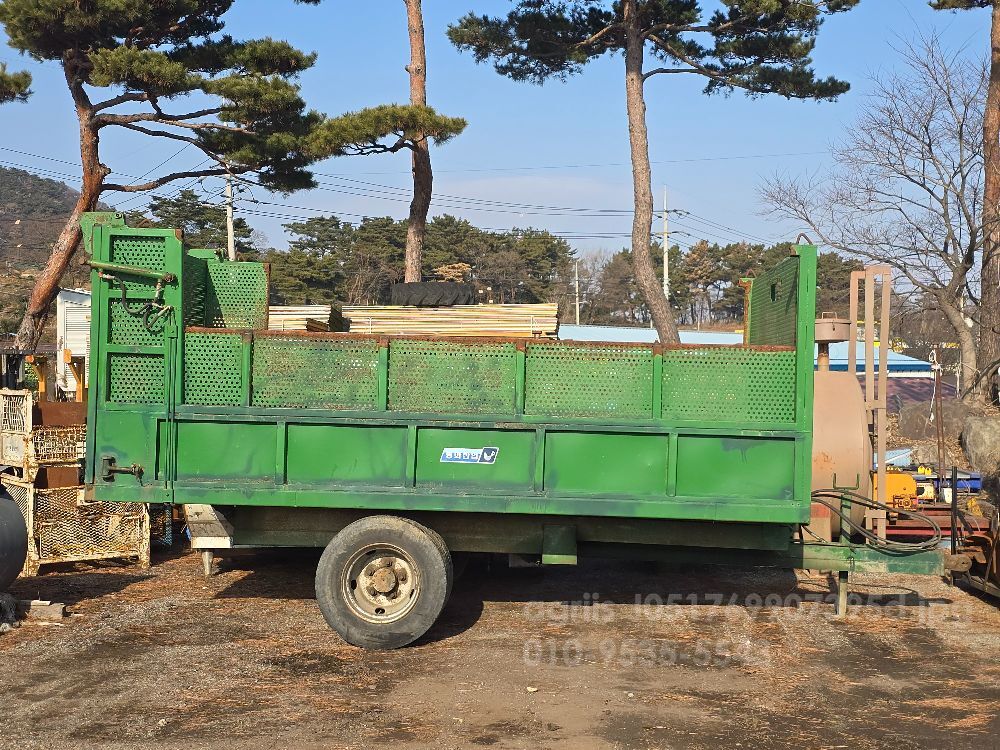  Trailer 트레일러  뒤우측면