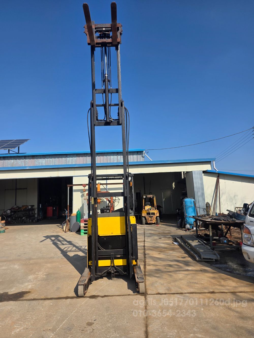 현대  지게차 15BR (ㅣ.5톤) 뒤우측면