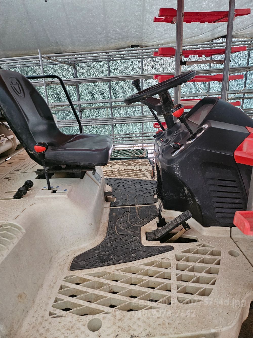 대동 이앙기 ERP80D (8조식) 뒤우측면