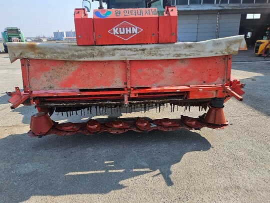 쿤 모아컨디셔너 313f 앞좌측면