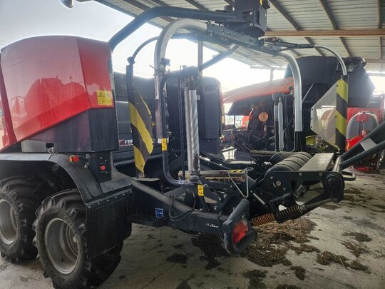 주명성 원형베일러 FBP3135 앞좌측면