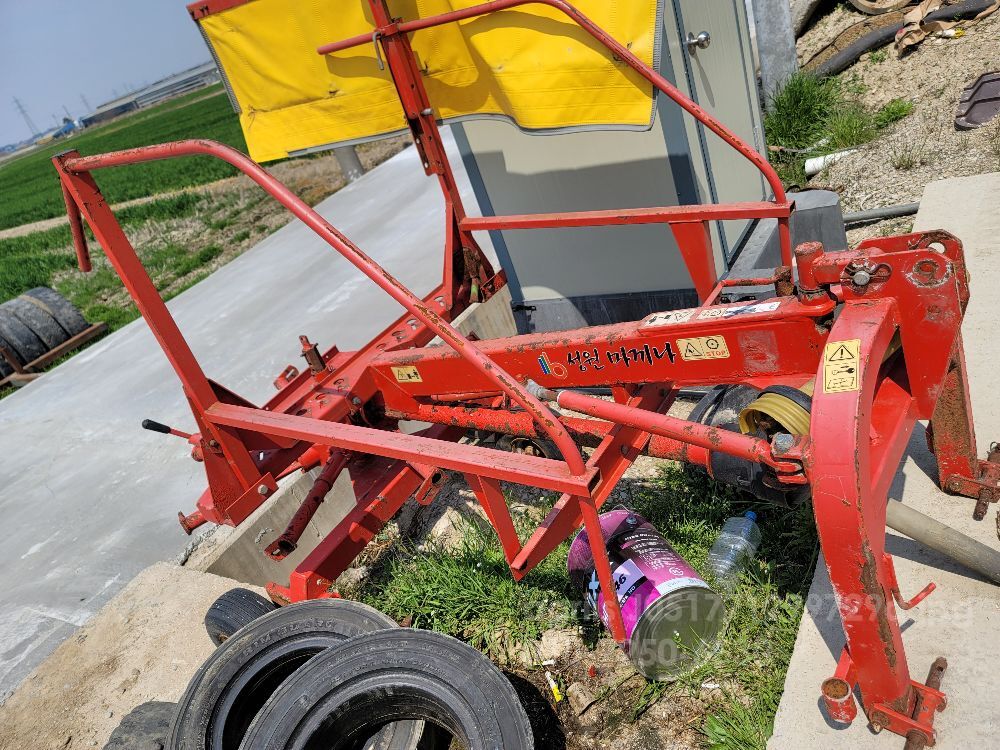 성원마끼나 레이크 smr355 뒤우측면