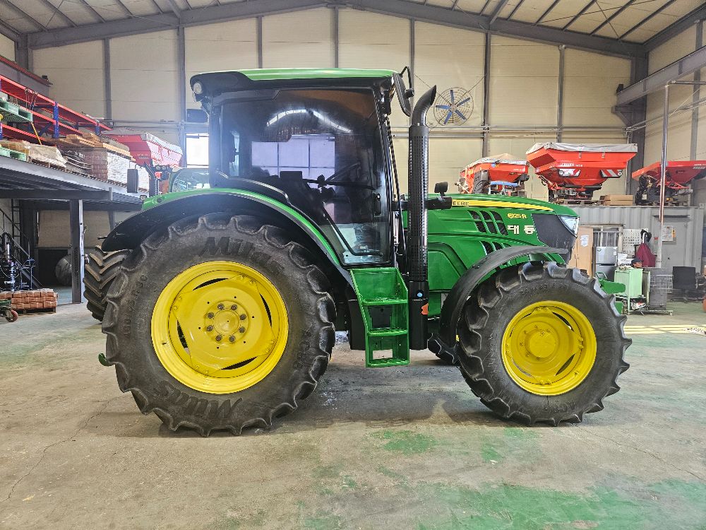 JohnDeere Tractor 6125R (125hp) 앞좌측면