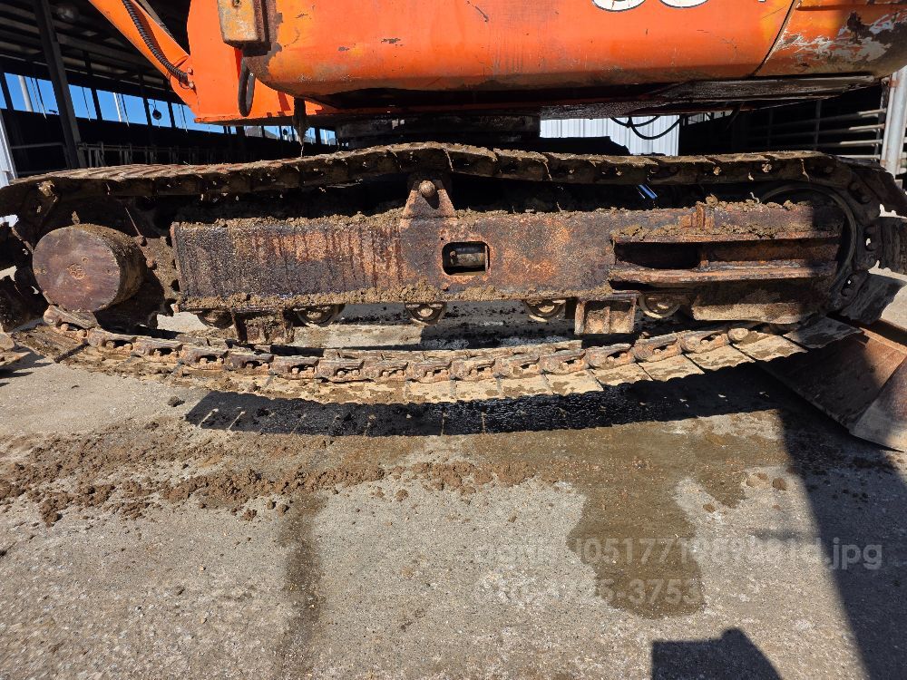 대우 굴삭기 S55VGS (5.5톤) 뒤우측면