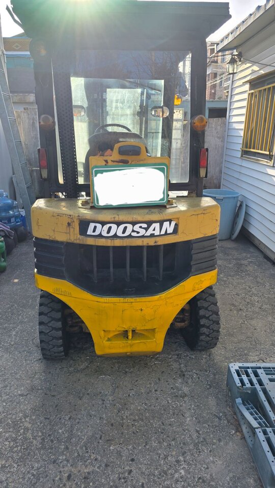 두산 지게차 LD25S-2 (2.5톤) 앞좌측면