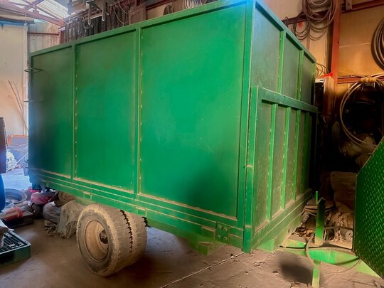 곡물탱크 트레일러 덤프 앞좌측면