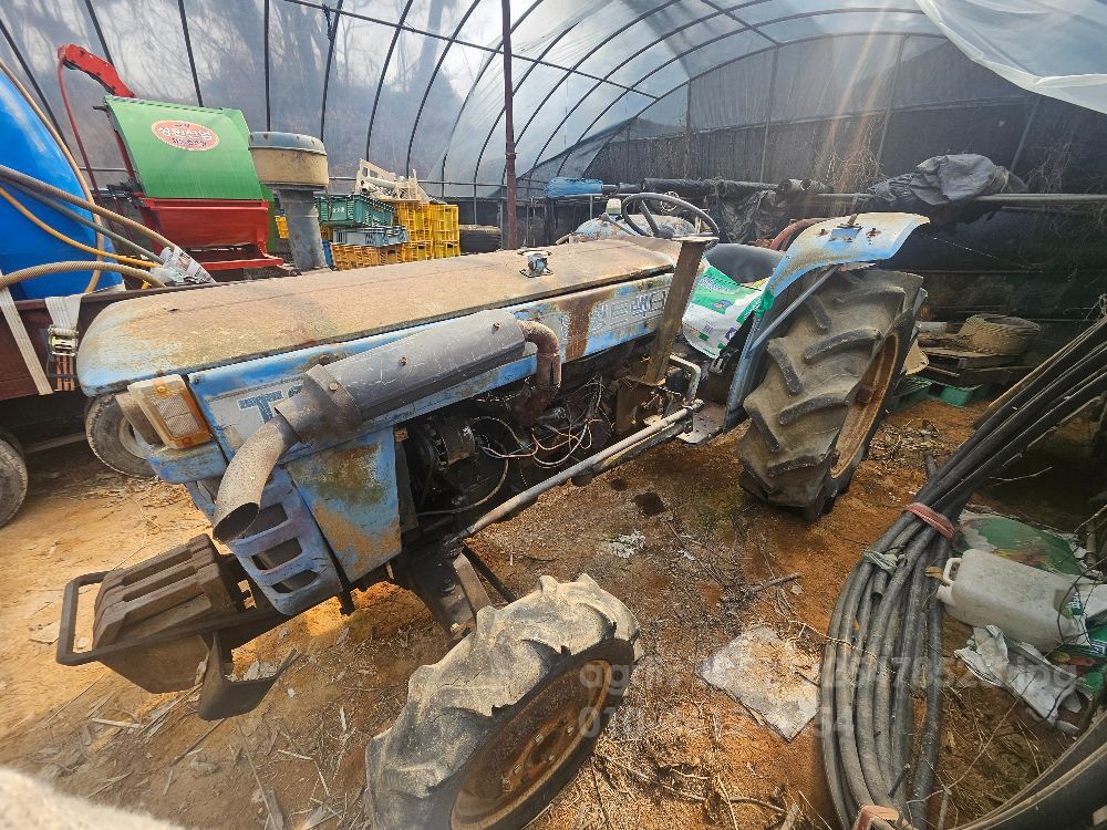 TYM 트랙터 TL3840 (38마력) 뒤우측면