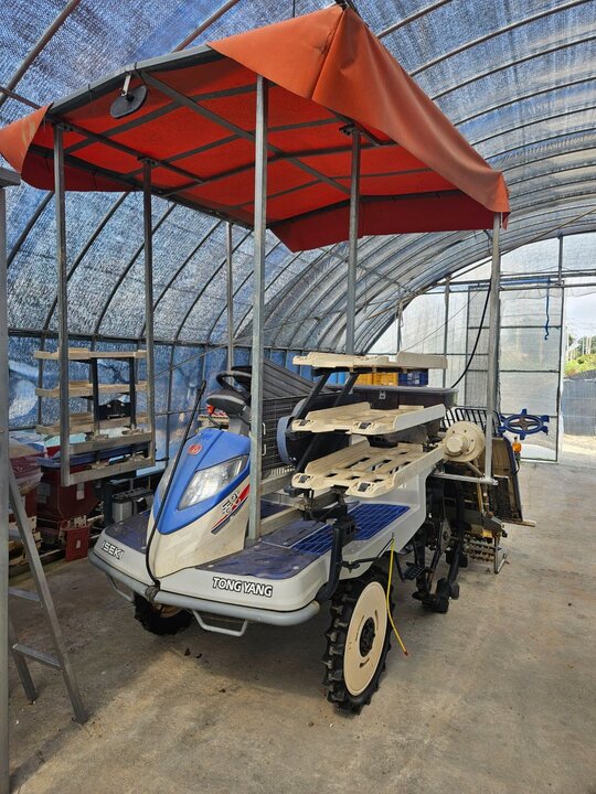 TYM Rice transplanter PR63 (6Rows) 앞좌측면
