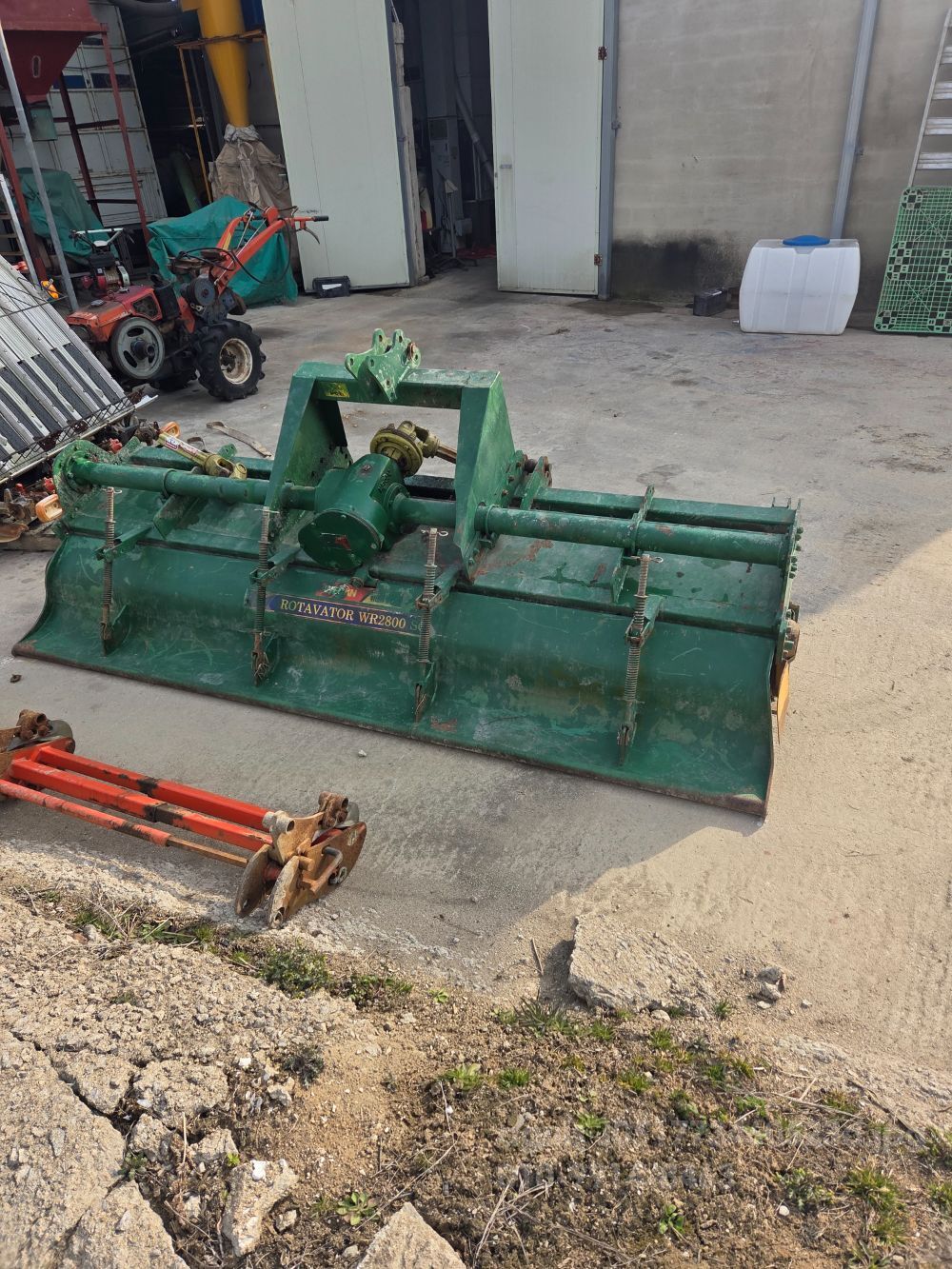 WECM 로타리 WR2800 (경폭280cm) 뒤우측면