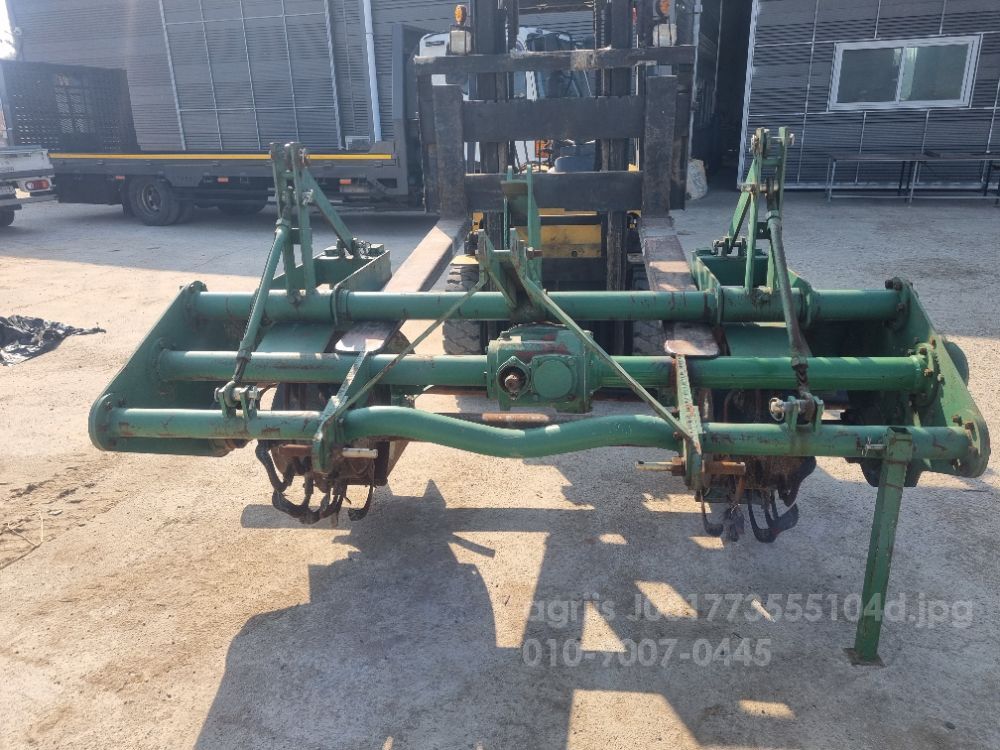  장자동화 콩베토기 장자동화 콩베토기  뒤우측면