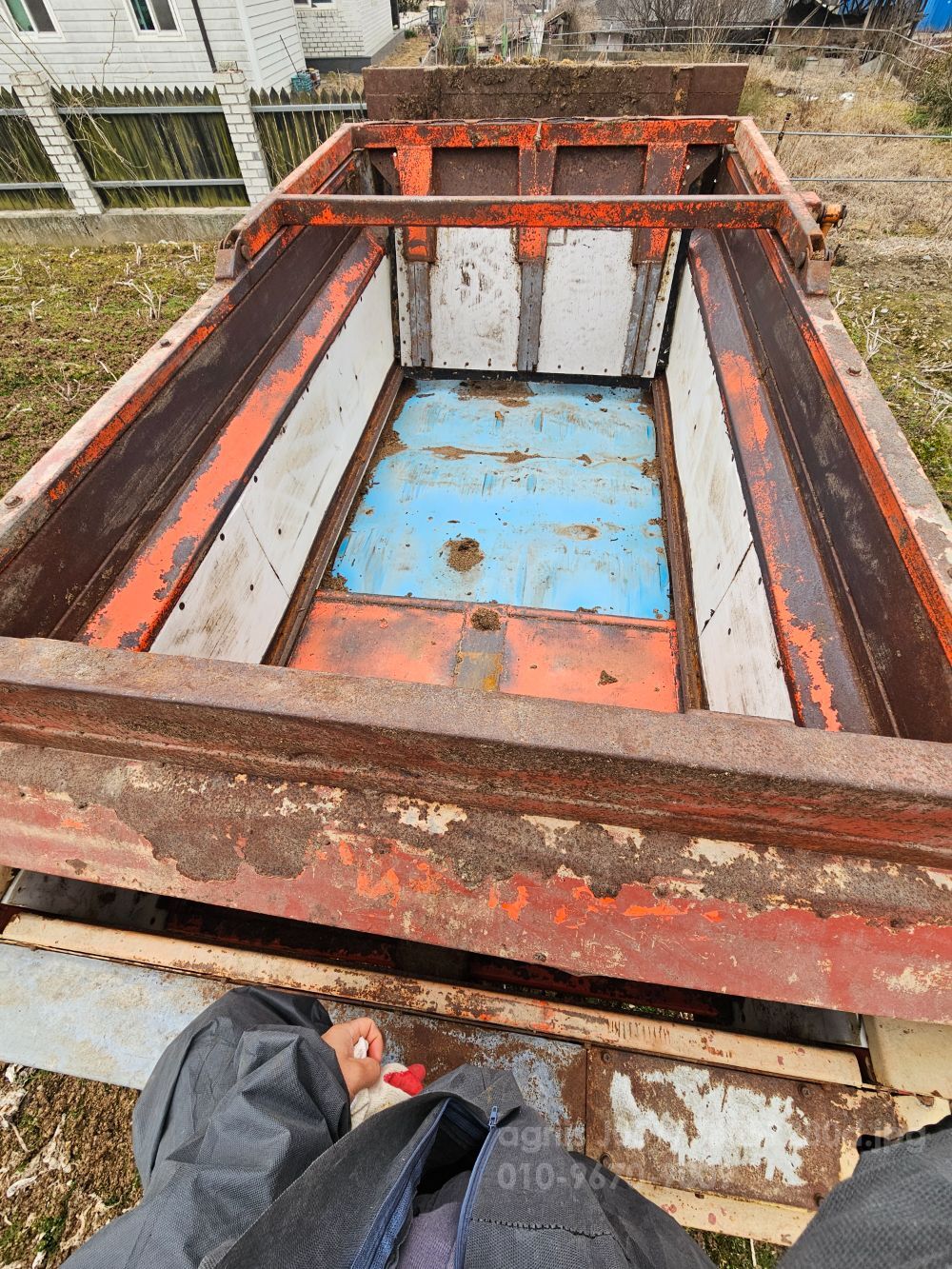  Manure Spreader 3.5톤  뒤우측면