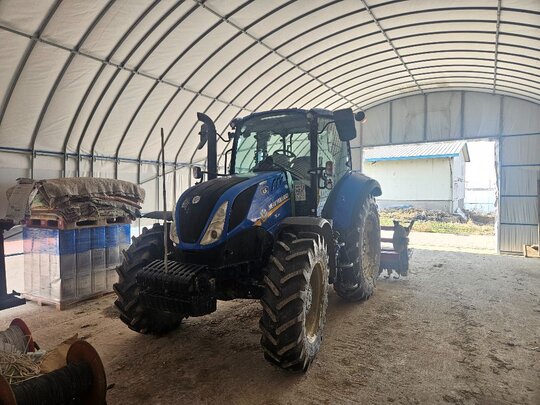 NewHolland Tractor T5.120 (117hp) 앞좌측면