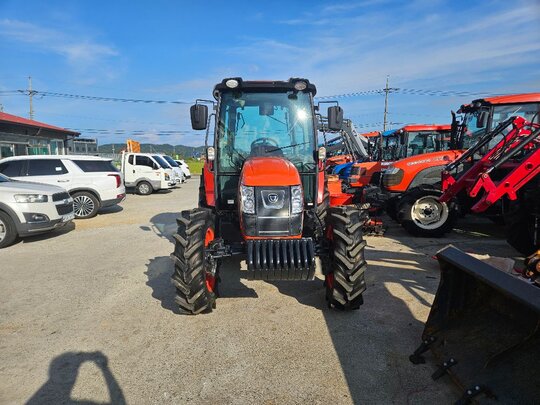 Daedong Tractor RX730PSC (73hp) 앞좌측면