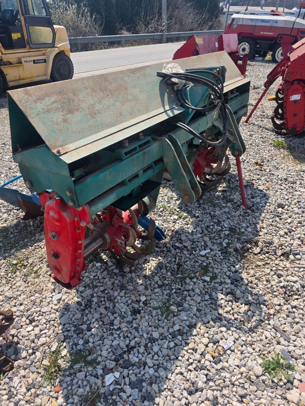  휴립복토기보리배토기(두골) WJ2-300  뒤우측면