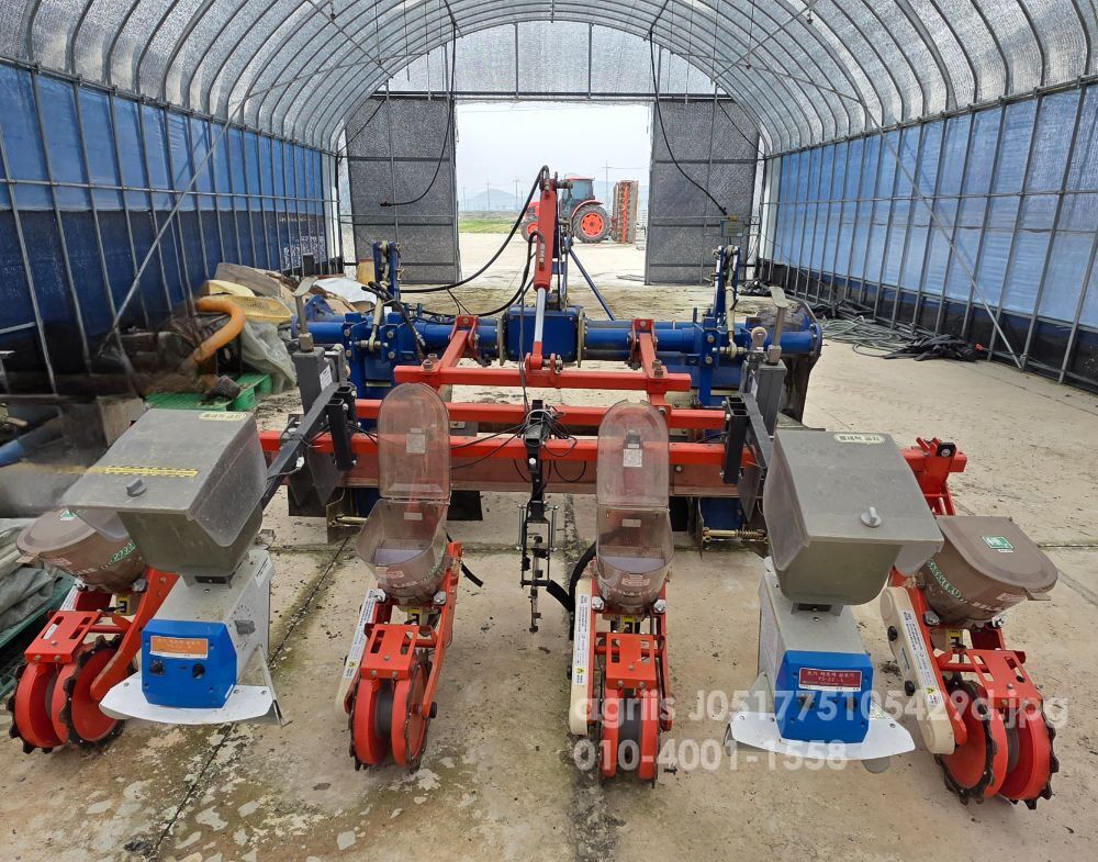  제일기공 콩파종기 콩파종기  뒤우측면