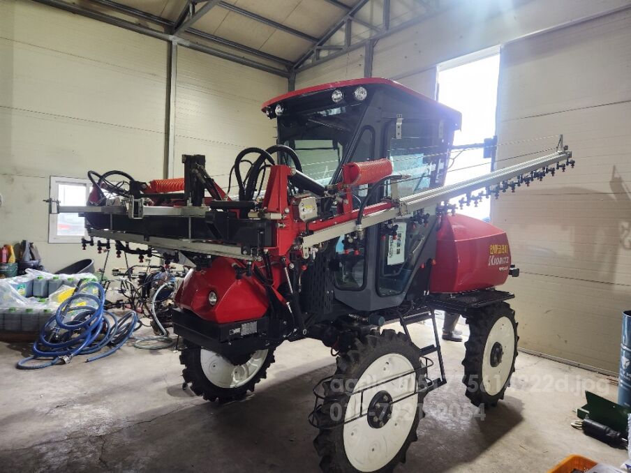 Yanmar 얀마 붐스프레이 승용관리기  RVHC1000W  뒤우측면