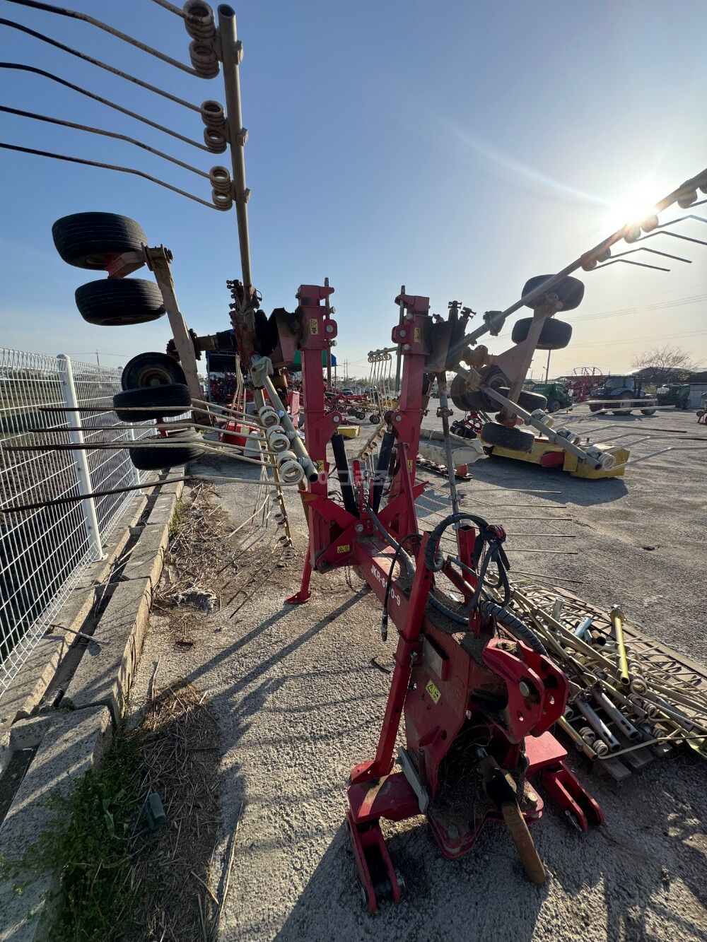  Rake 6100-9  뒤우측면