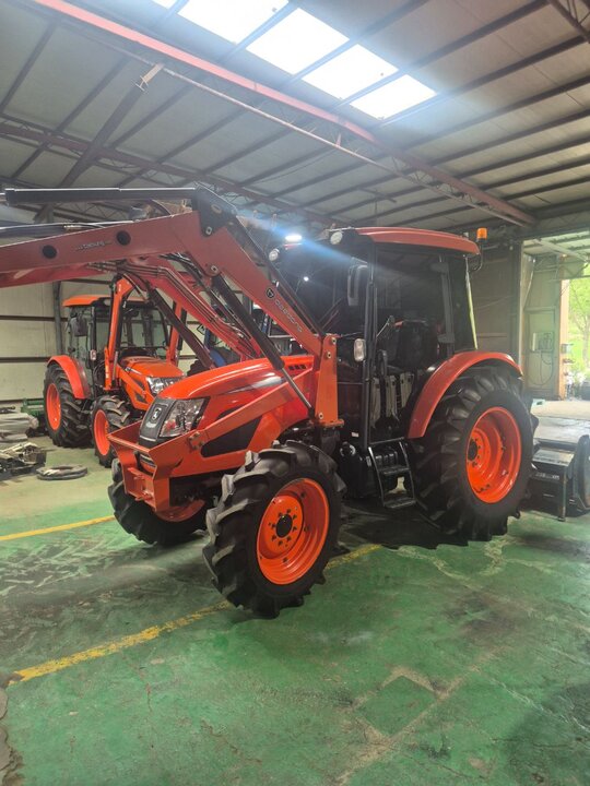 Daedong Tractor RX730 (73hp) 앞좌측면