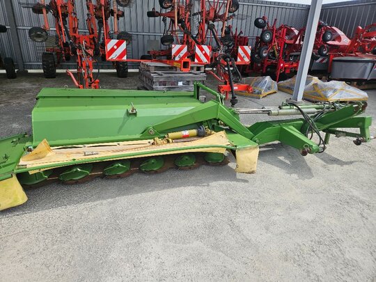 크로네 모아컨디셔너 280cv 앞좌측면