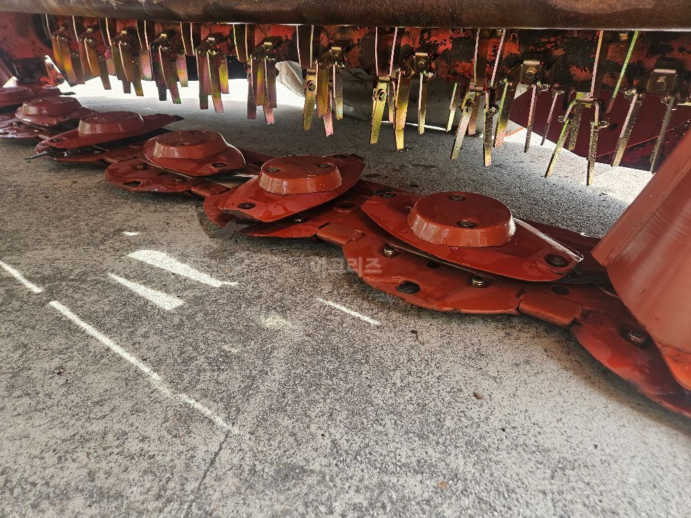 주 원인터내셔널 모아컨디셔너 FC313F 뒤우측면