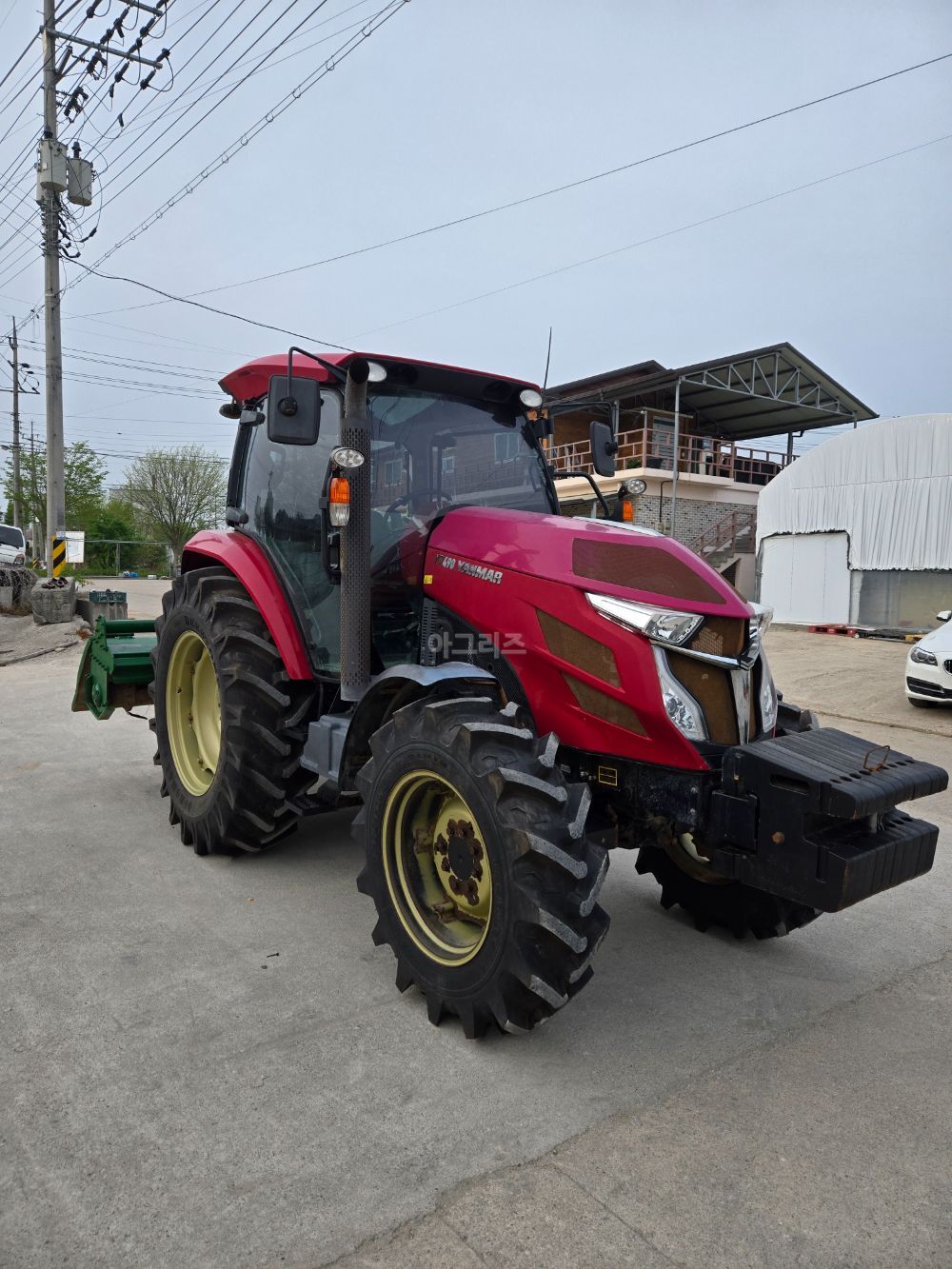 Yanmar Tractor YT490 (90hp) 뒤우측면