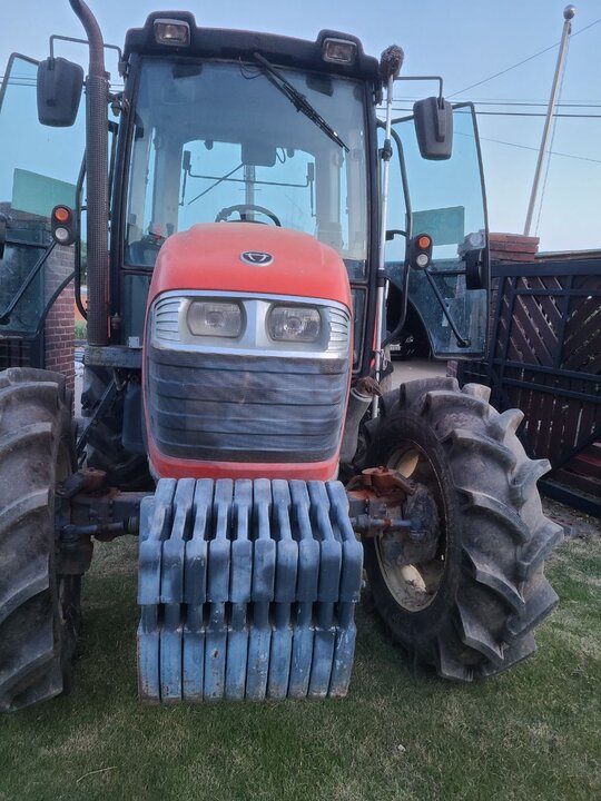 대동 트랙터 D852 (85마력) 앞좌측면