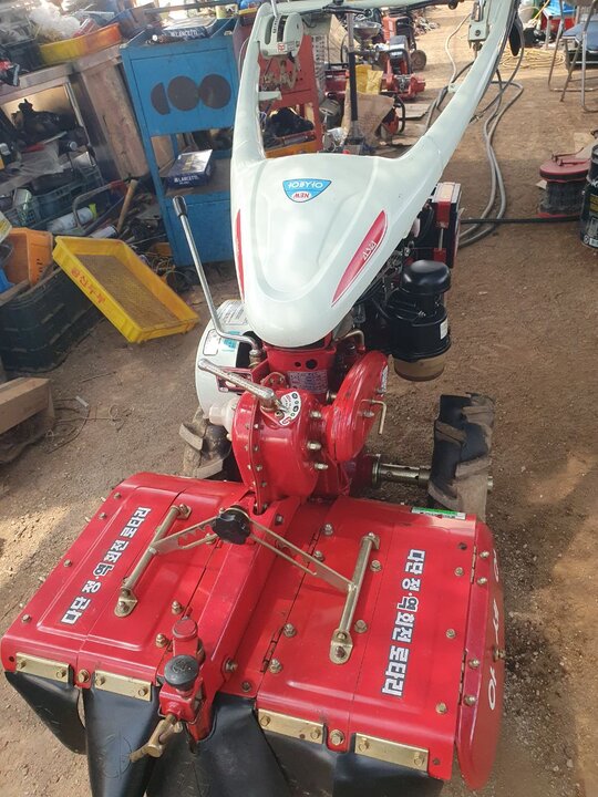 Shibaura Cultivator AMC-900SM (6.5hp) 앞좌측면