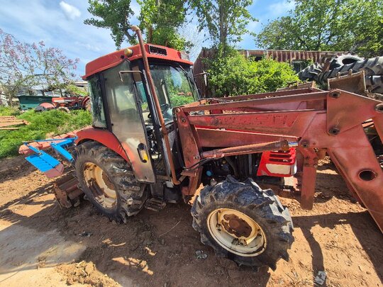 Kukje Tractor EF585 (58hp) 앞좌측면