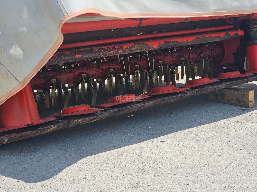  Mower Conditioner Fc283  뒤우측면