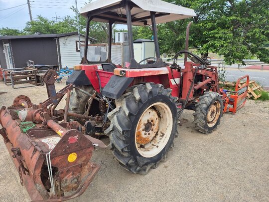 LS 트랙터 LT470D (47마력) 앞좌측면