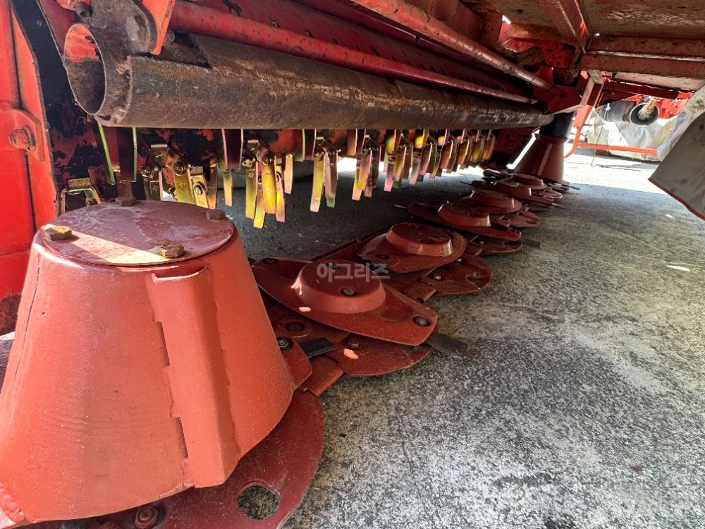  Mower Conditioner FC313F  뒤우측면