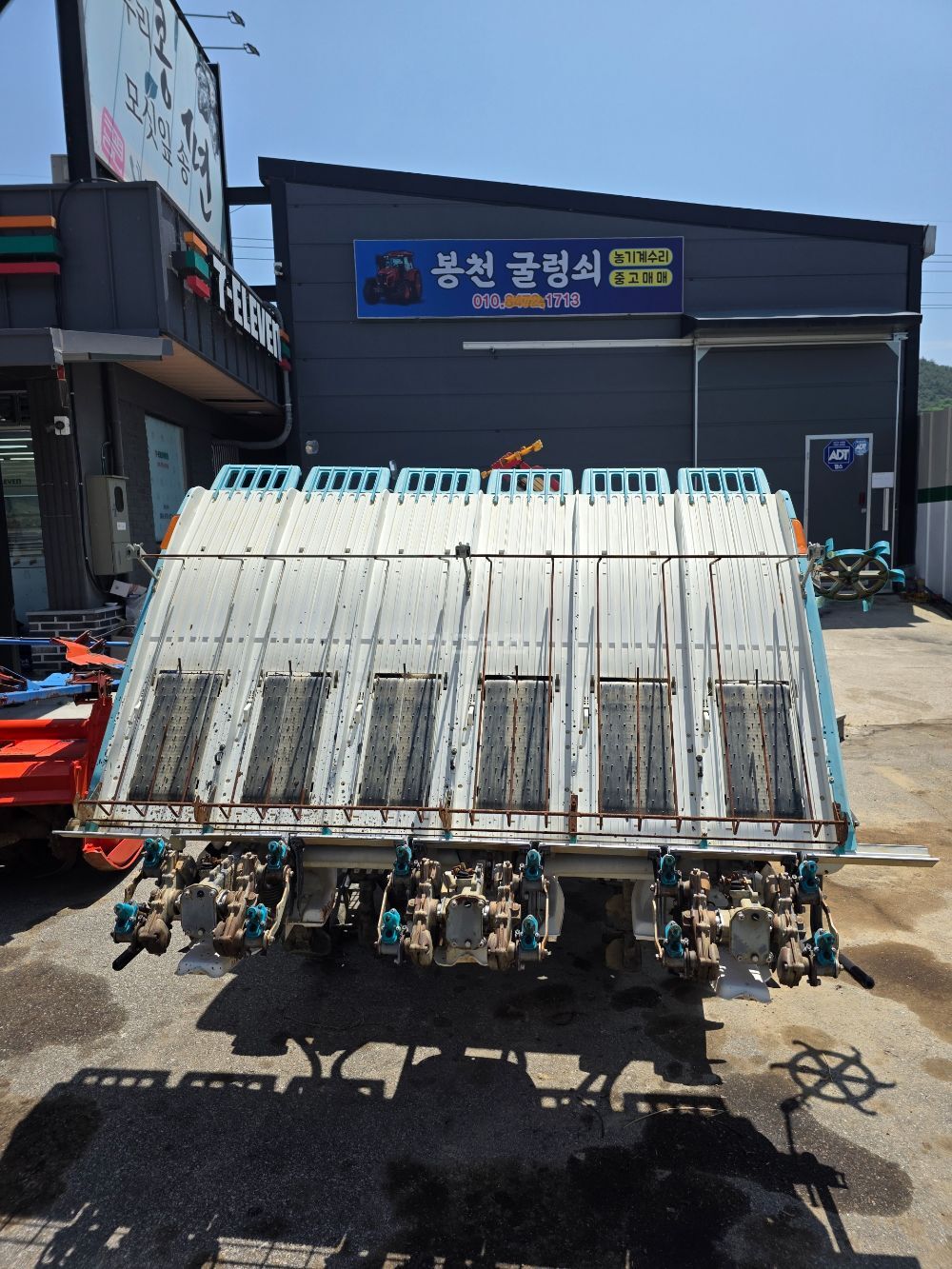 Kubota Rice transplanter NSU67 (6Rows) 뒤우측면