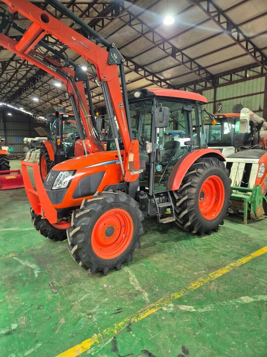 Daedong Tractor RX730 (73hp) 앞좌측면