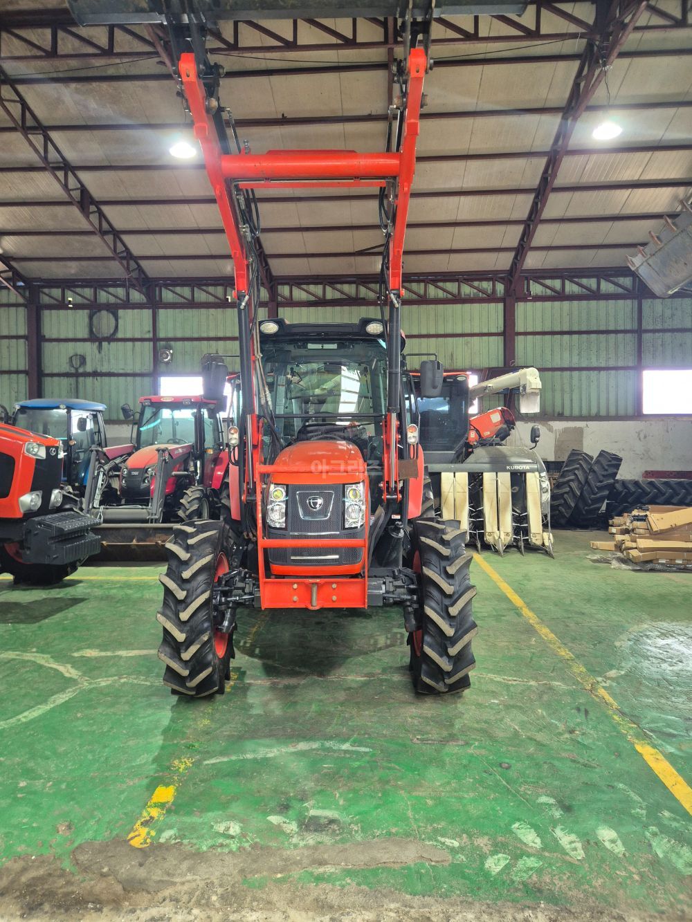 Daedong Tractor RX730 (73hp) 뒤우측면