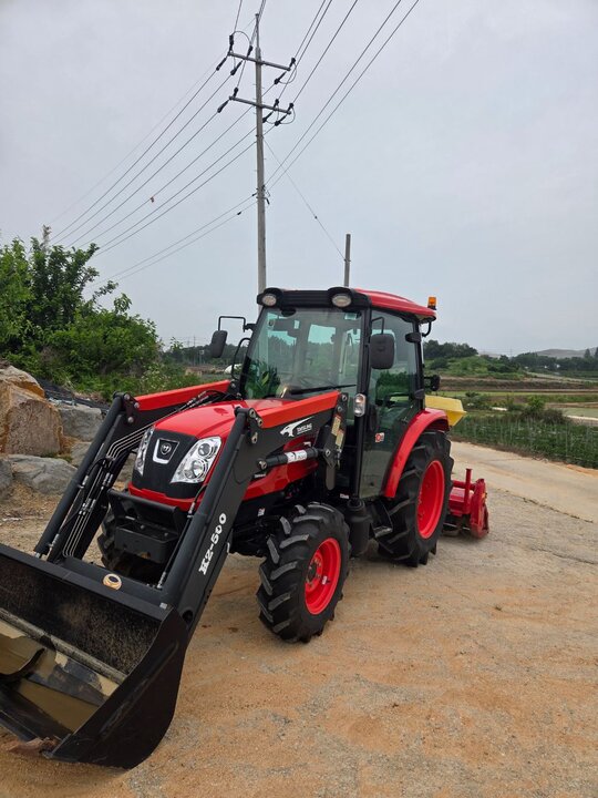 대동 트랙터 NX450 (45마력) 앞좌측면