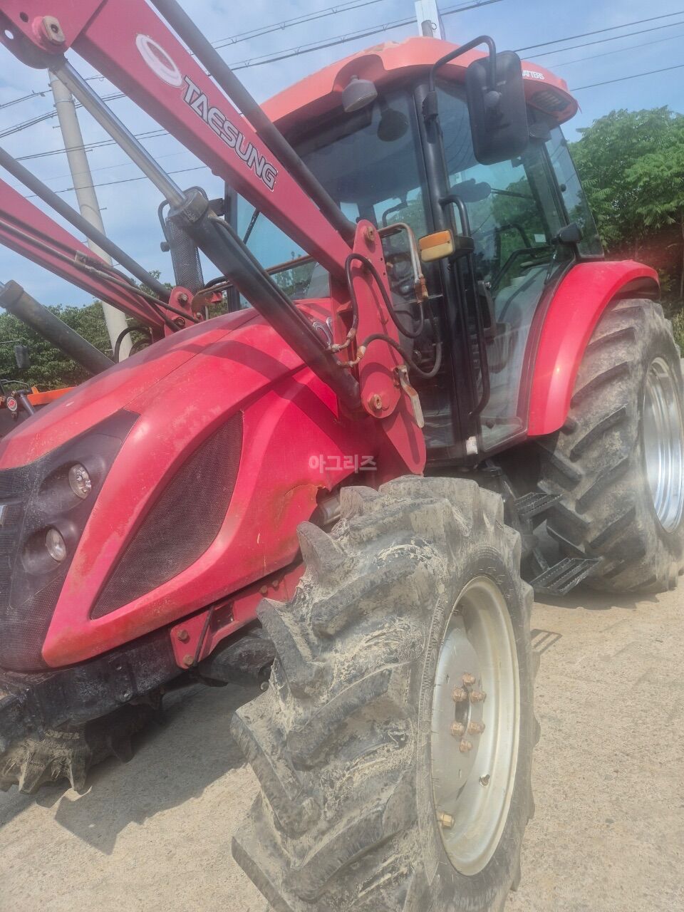 TYM Tractor T1003 (100hp) 뒤우측면