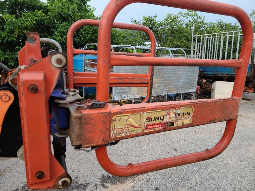  다기능 Bale Gripper SH-170  뒤우측면