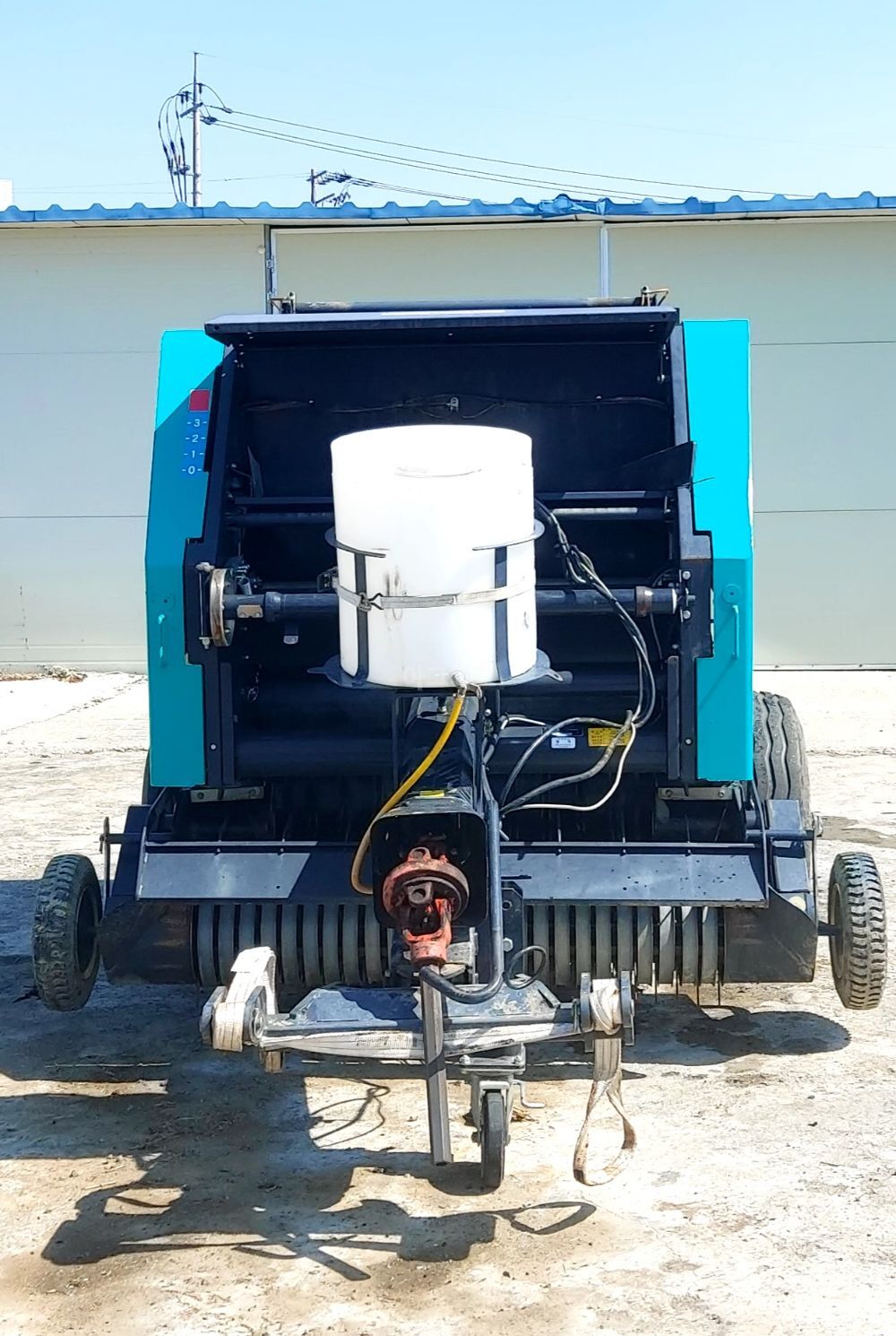  Round Baler CR1080N  뒤우측면