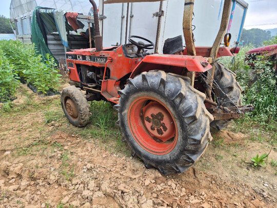 대동 트랙터 L3502 (35마력) 앞좌측면