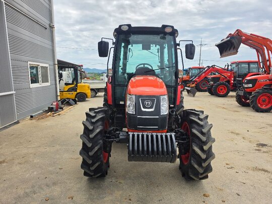 Daedong Tractor RX730 (73hp) 앞좌측면