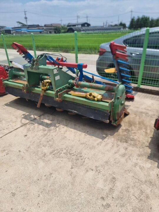 위캔글로벌 로타리 WR2500 (경폭250cm) 앞좌측면